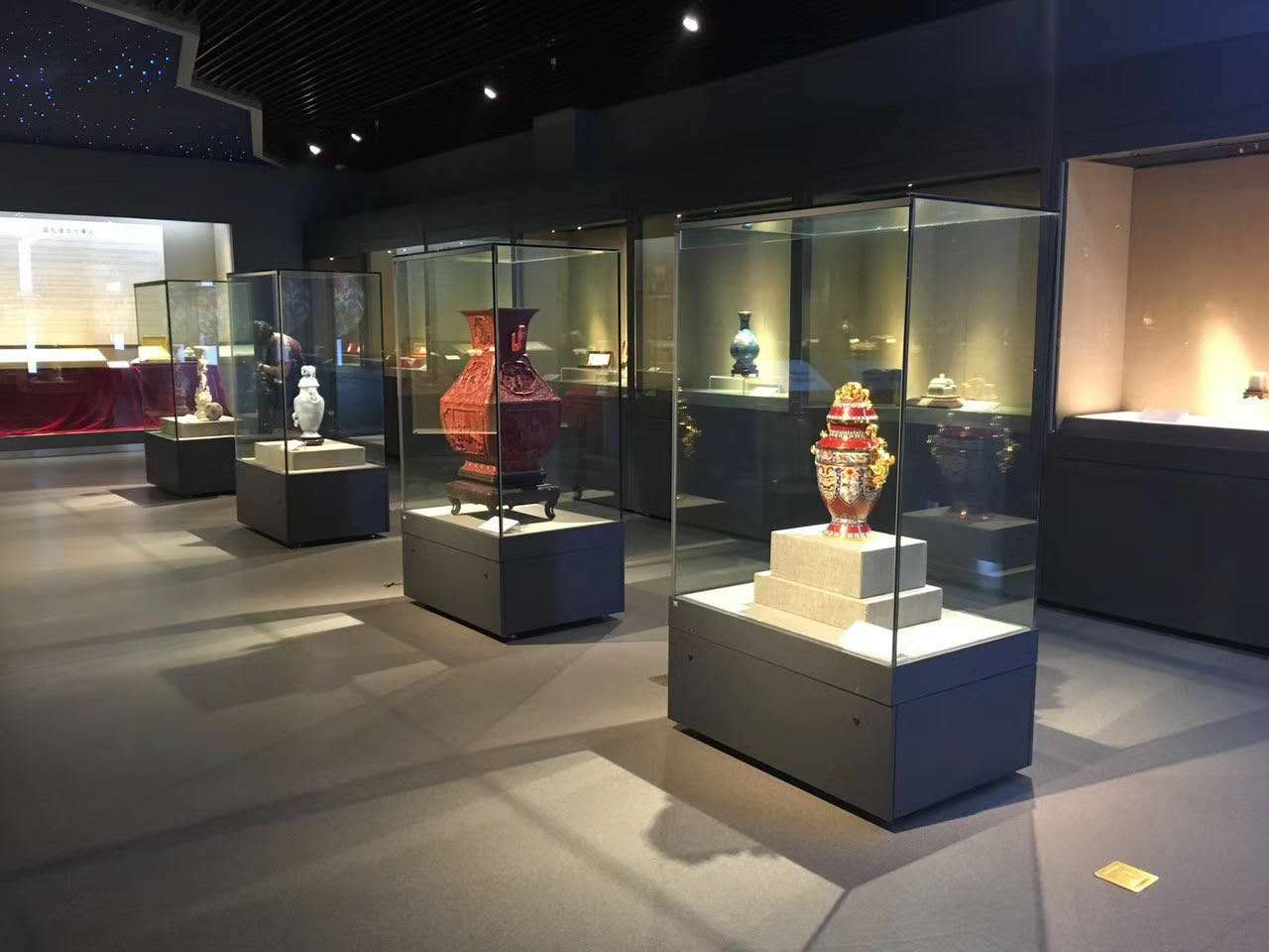 博物馆展柜玻璃